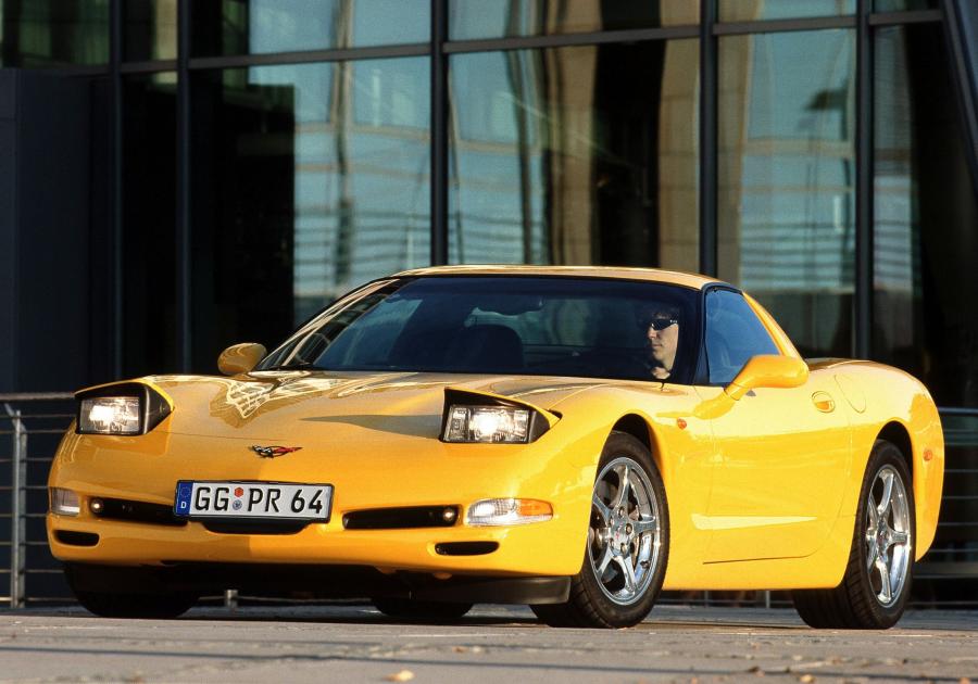  Chevrolet Corvette Coupe 1997 года  (EU) (фото 20 из 22)